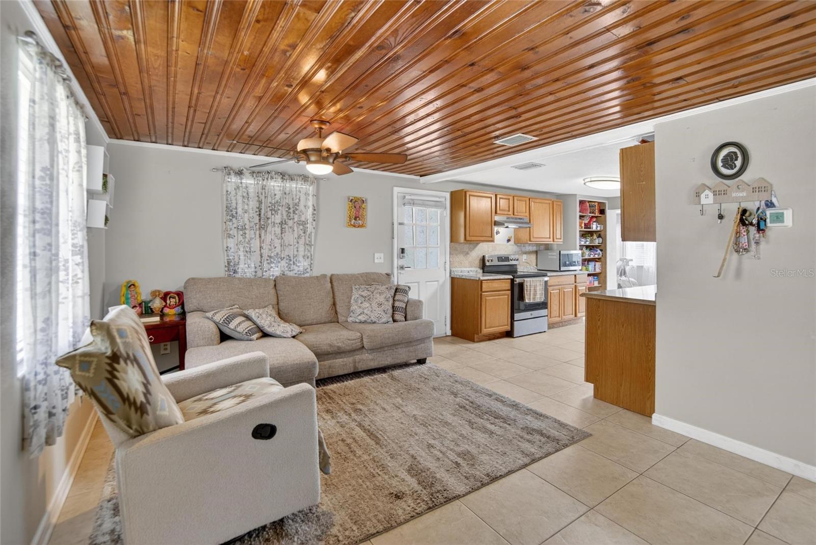 RUSKIN CITY 1ST ADD - Residential