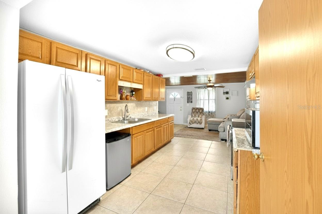 RUSKIN CITY 1ST ADD - Residential