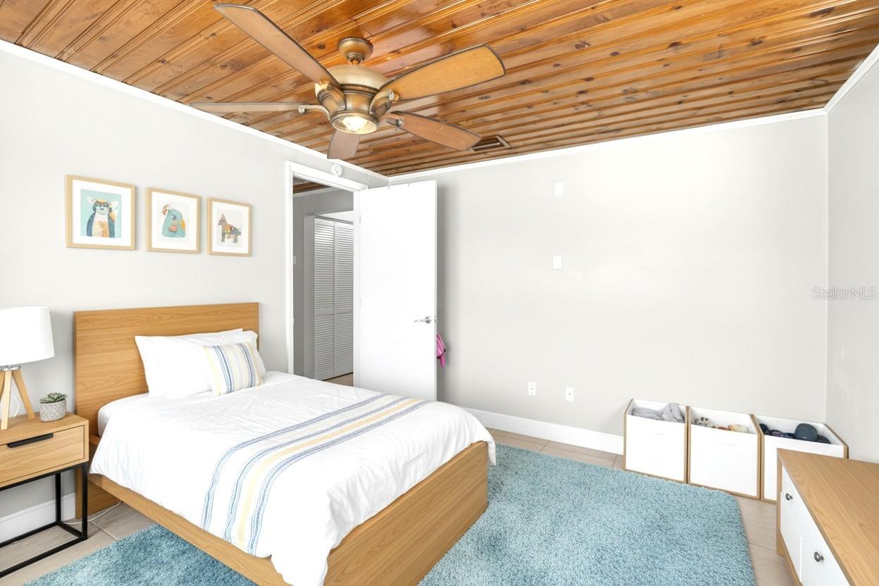 RUSKIN CITY 1ST ADD - Residential