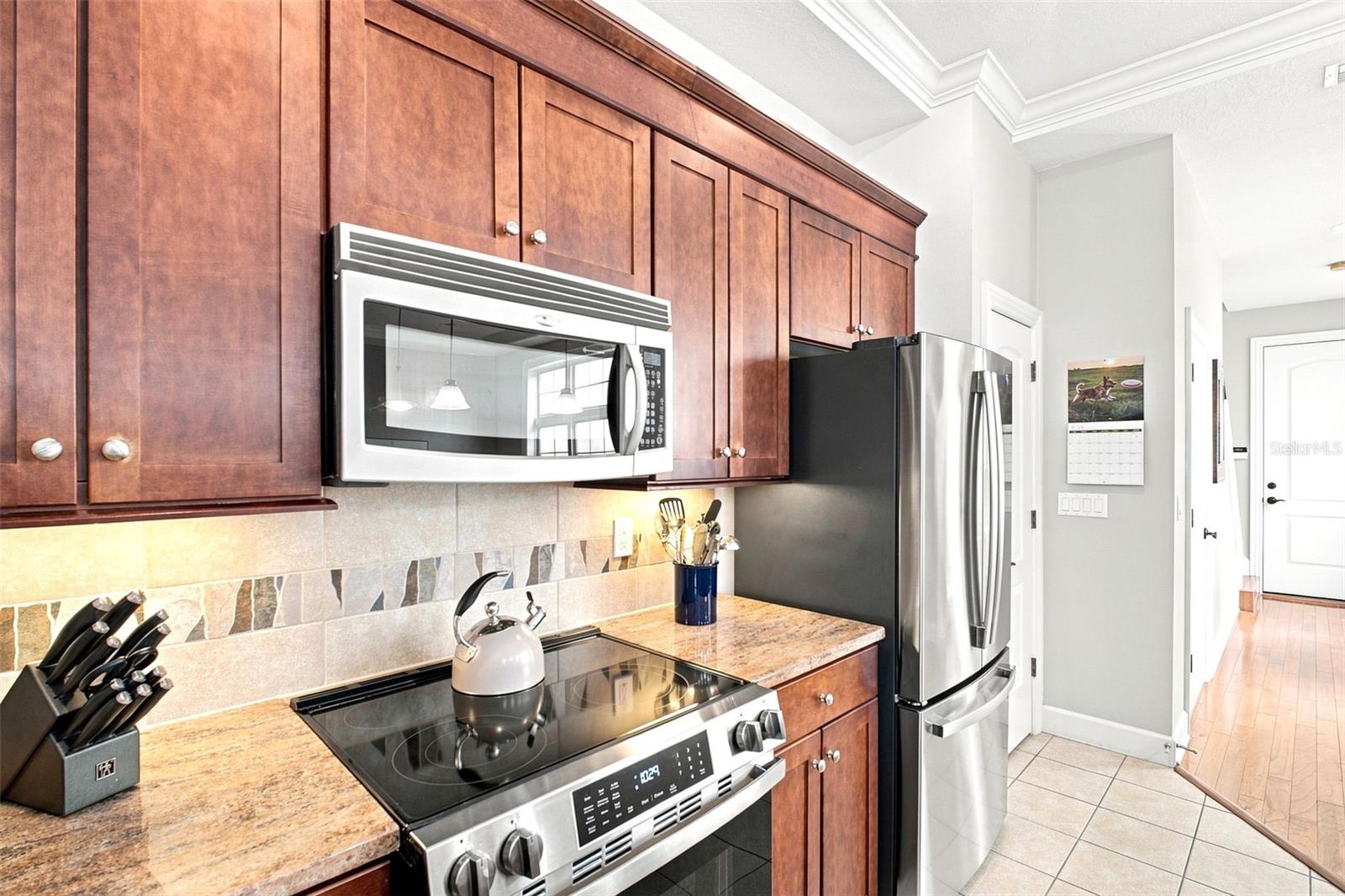 MIRBELLA TWNHMS - Residential
