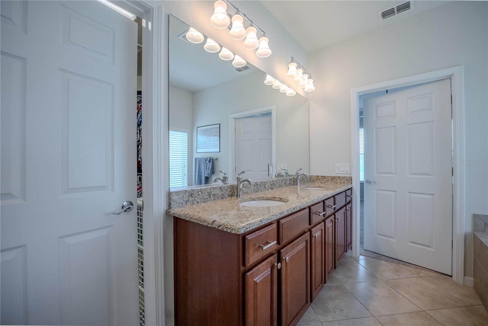 STONE CRK/DEL WEBB WESTON PH 1 - Residential