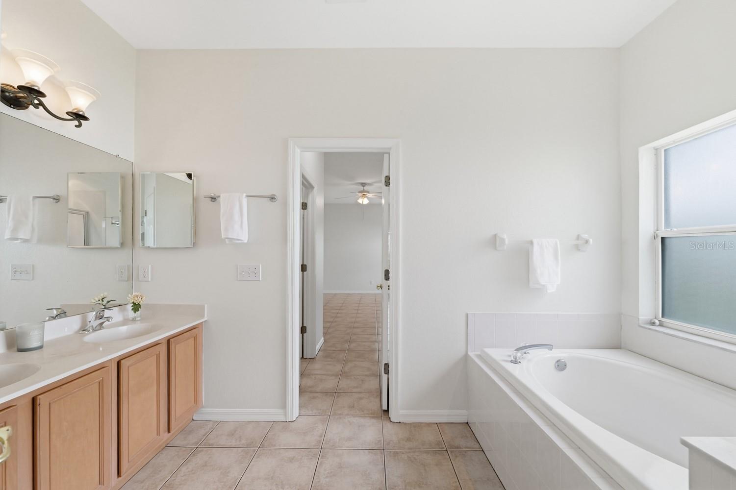 FISHHAWK RANCH PH 2 PRCL - Residential