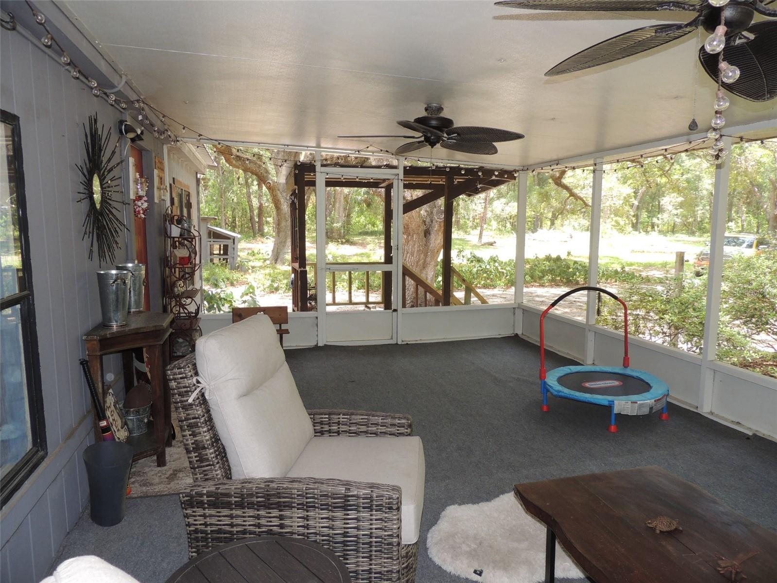 RALEIGH OAKS - Residential