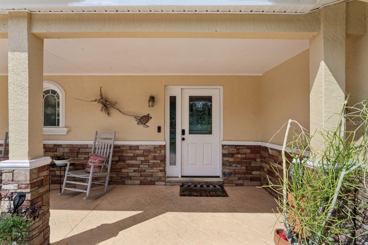 TROPIC SHORES - Residential