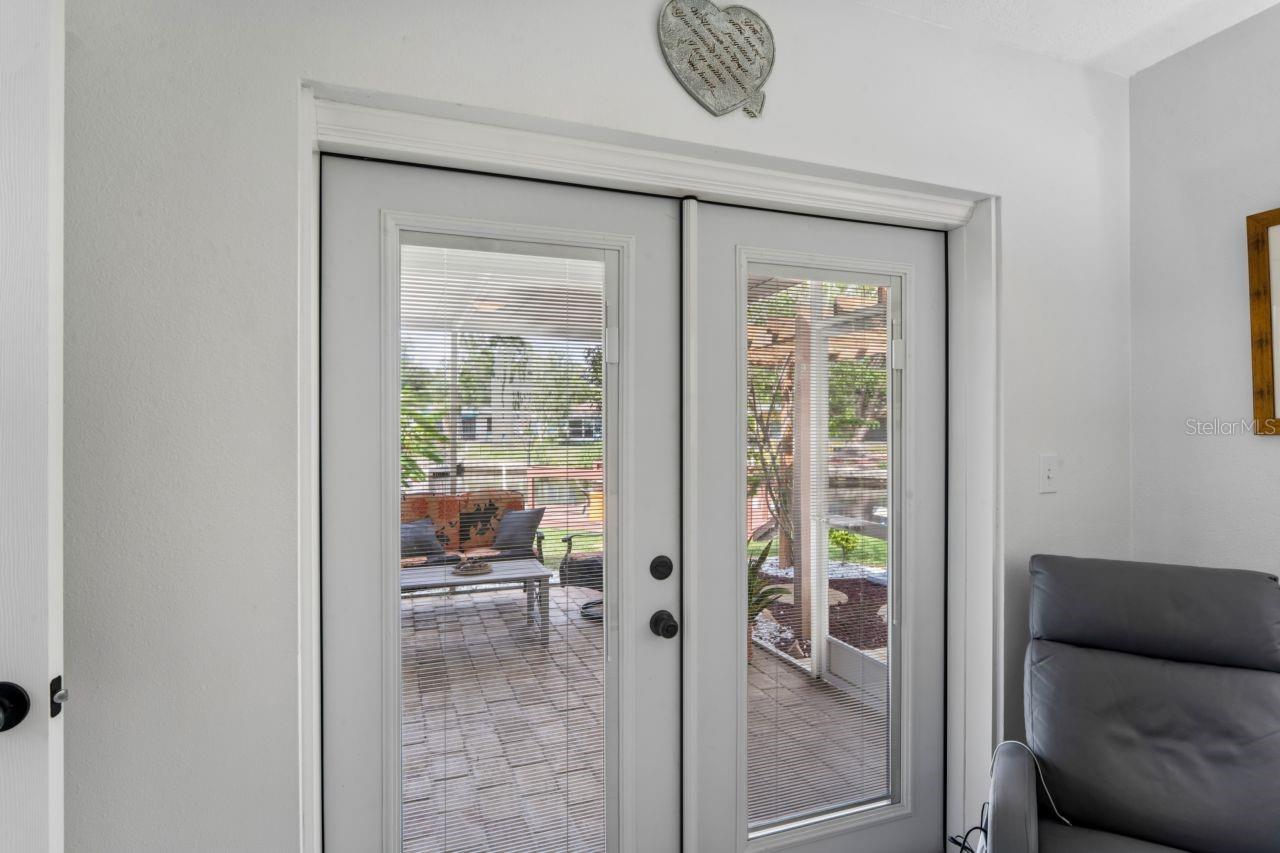 TROPIC SHORES - Residential