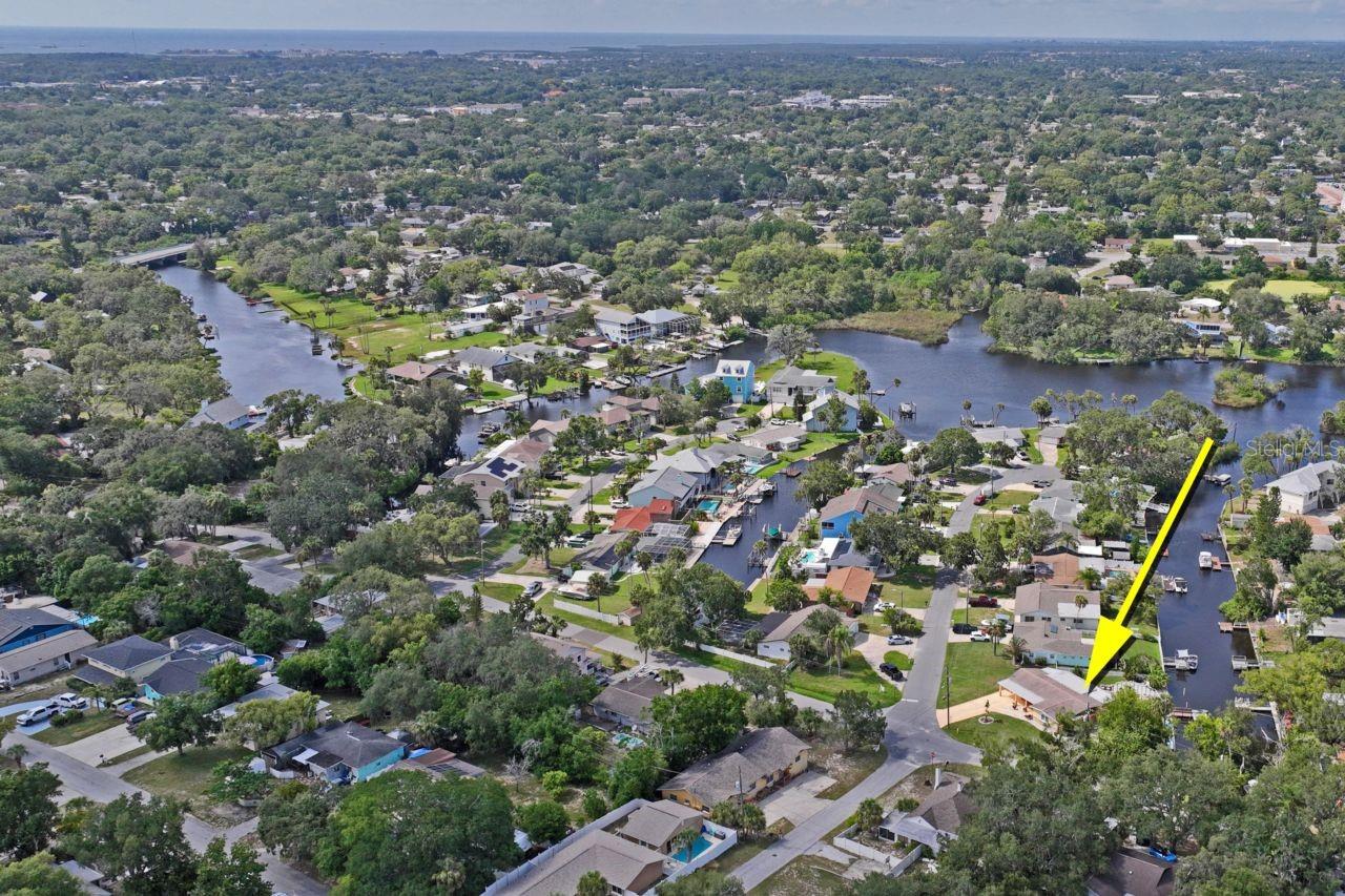 TROPIC SHORES - Residential