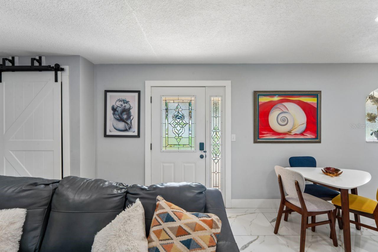 TROPIC SHORES - Residential