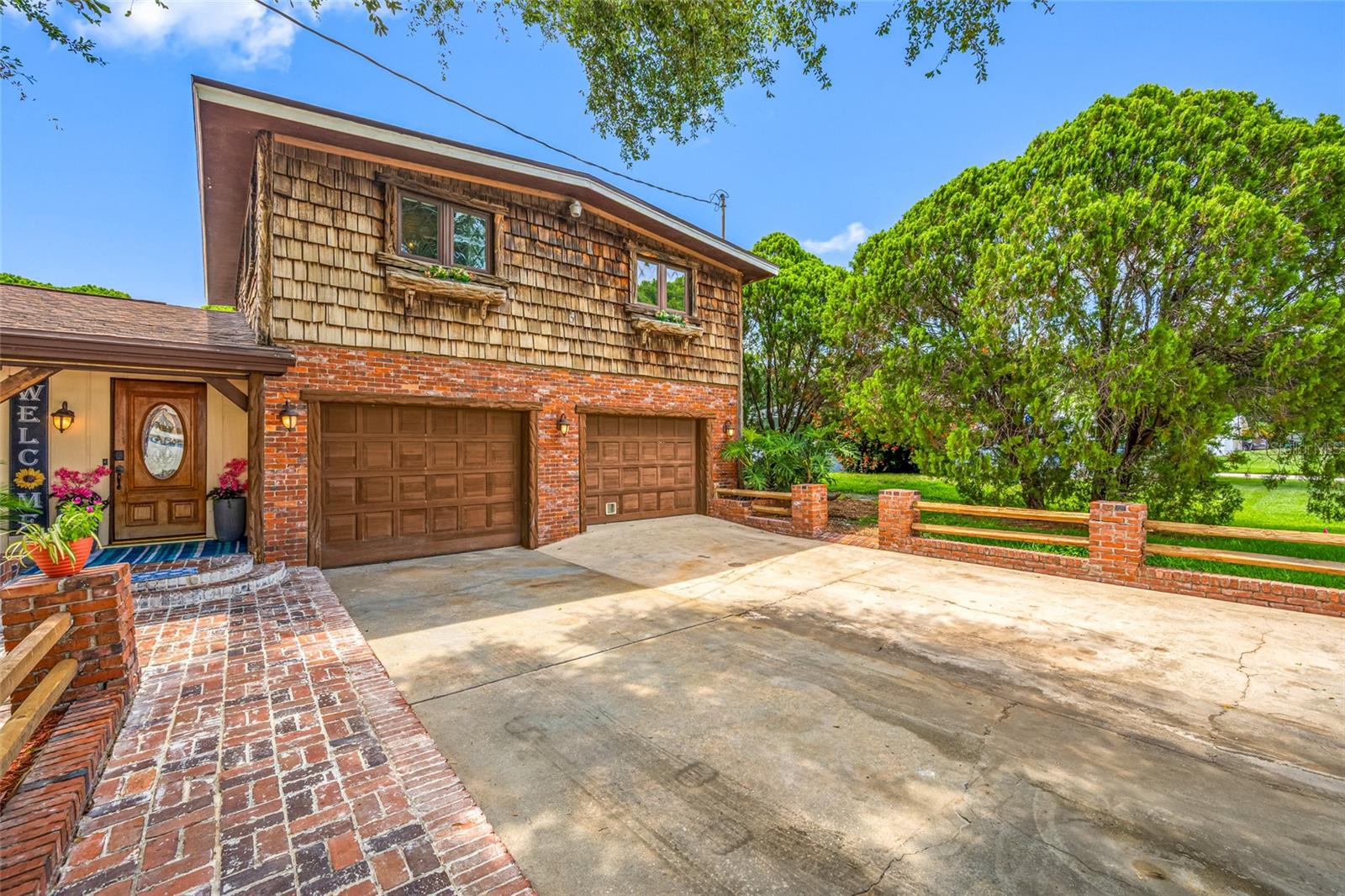 HAMPSHIRE ACRES - Residential