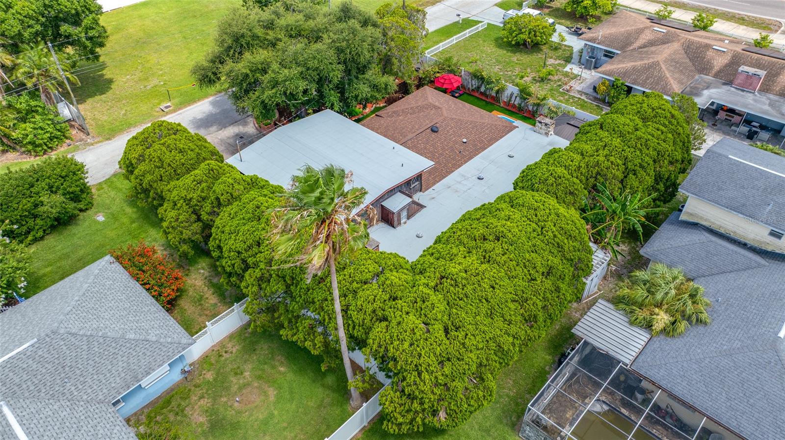 HAMPSHIRE ACRES - Residential