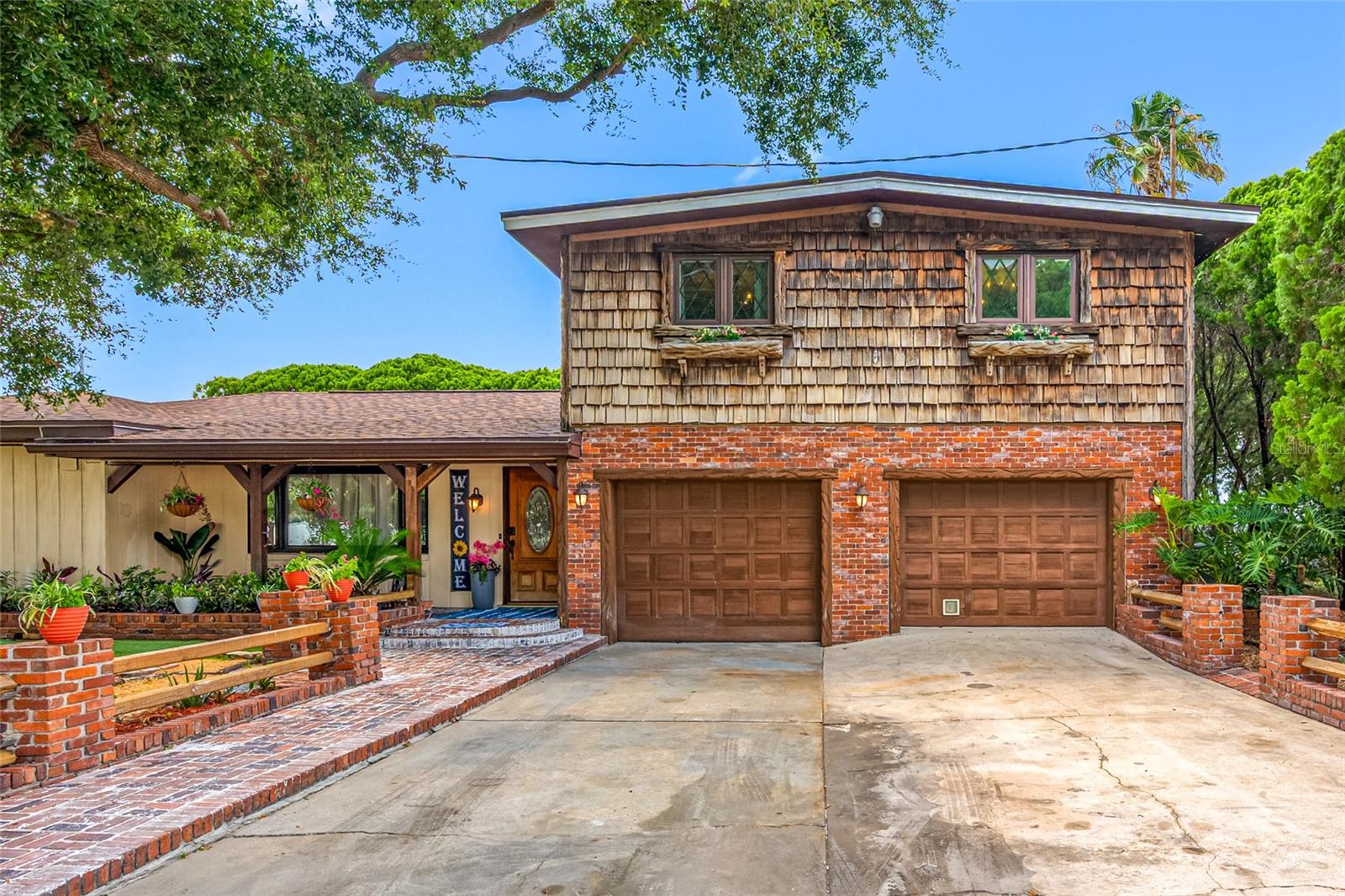 HAMPSHIRE ACRES - Residential