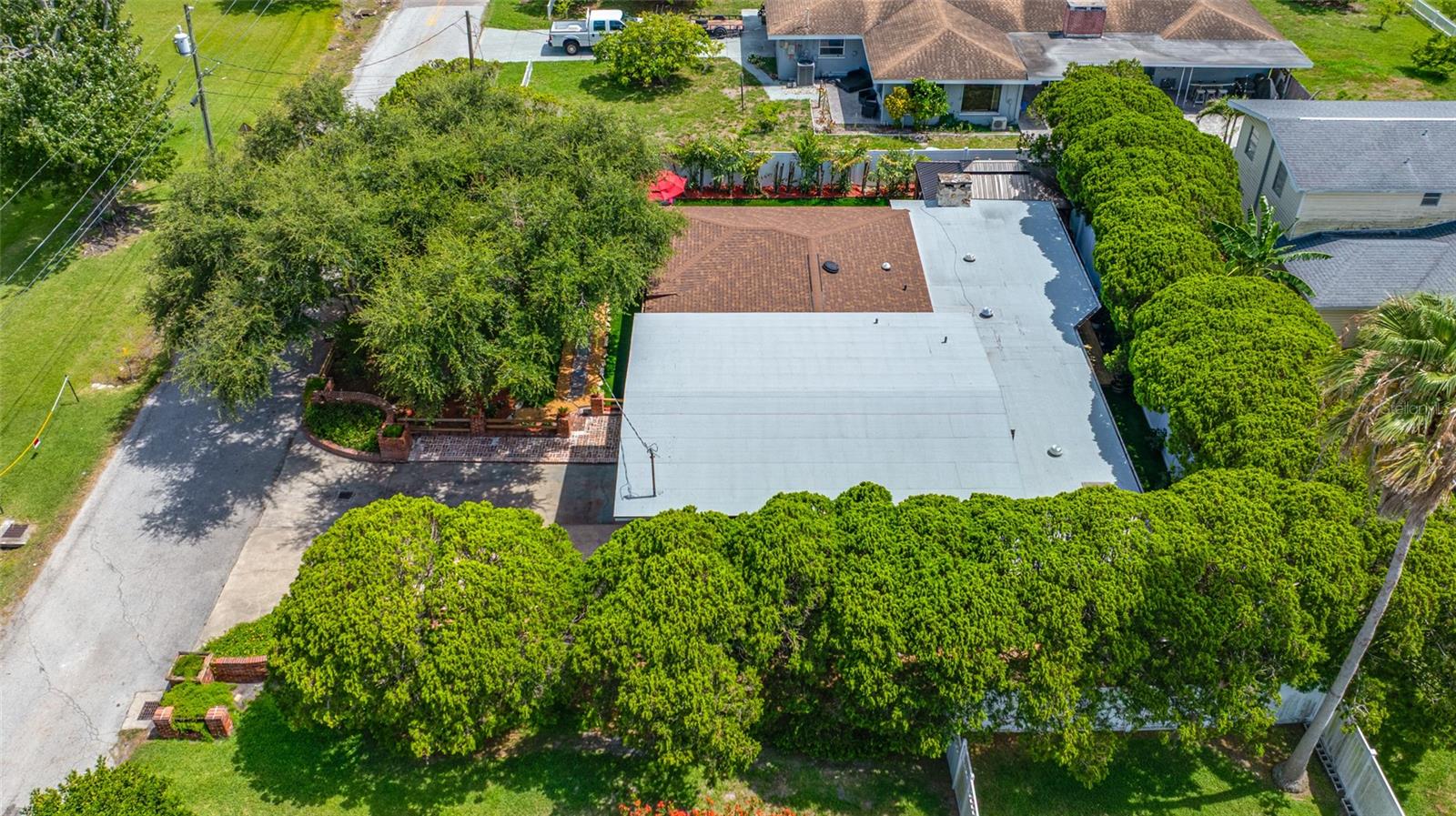HAMPSHIRE ACRES - Residential