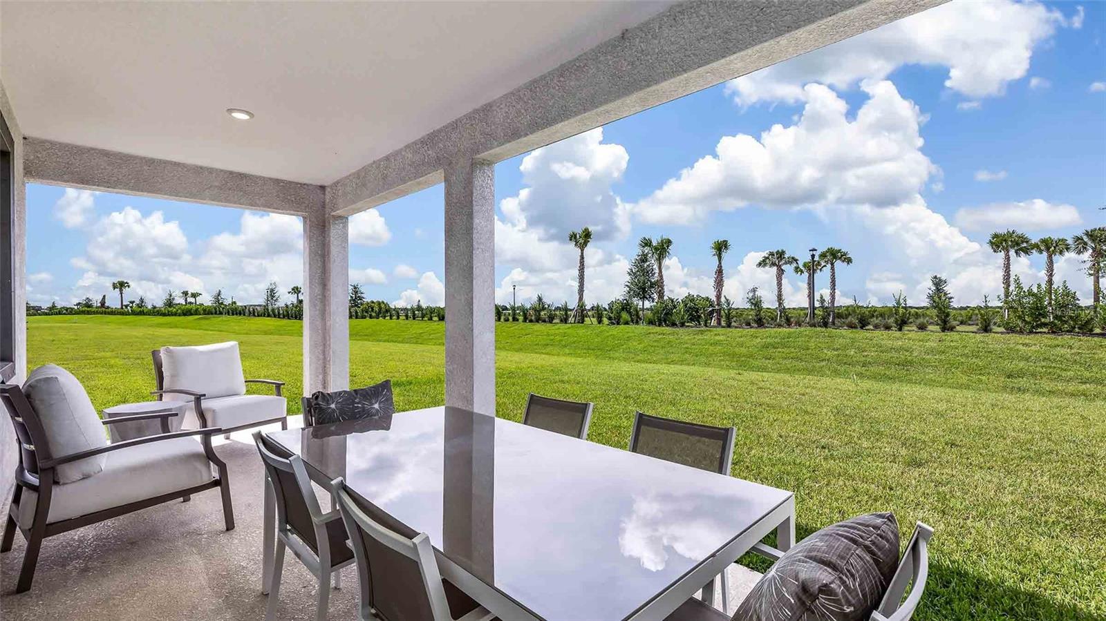 OAKFIELD TRAILS - Residential