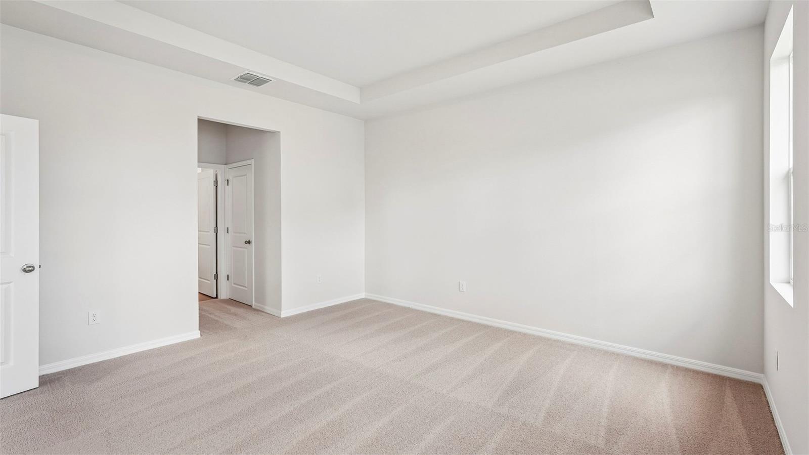 OAKFIELD TRAILS - Residential