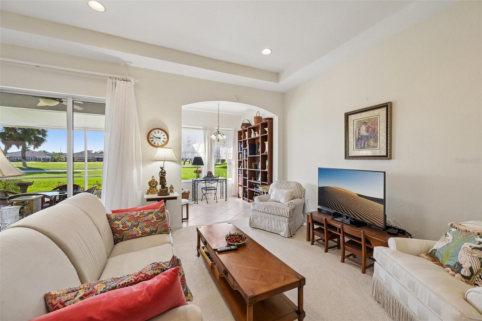 MAPLEWOOD CONDO - Residential