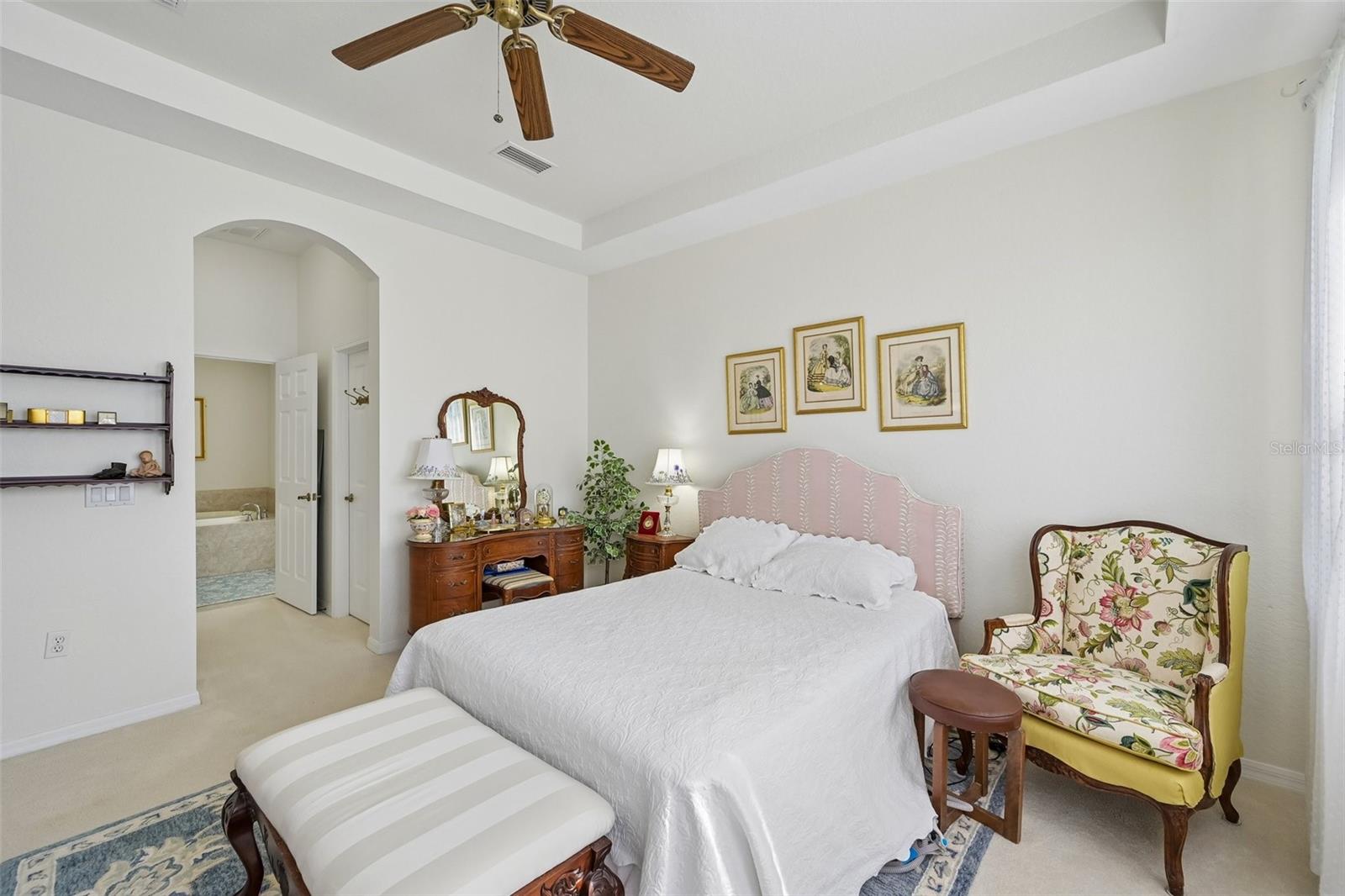 MAPLEWOOD CONDO - Residential