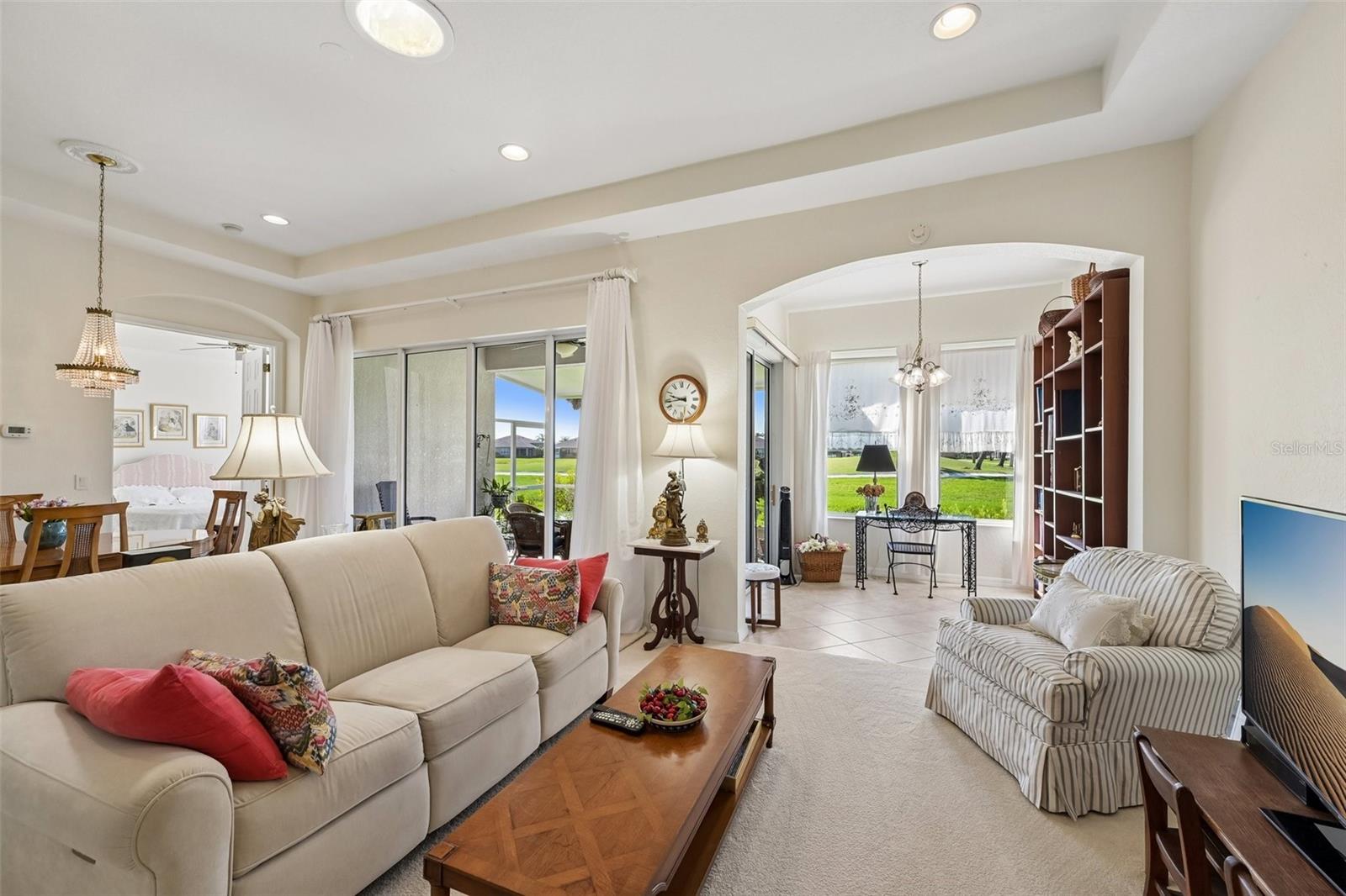MAPLEWOOD CONDO - Residential