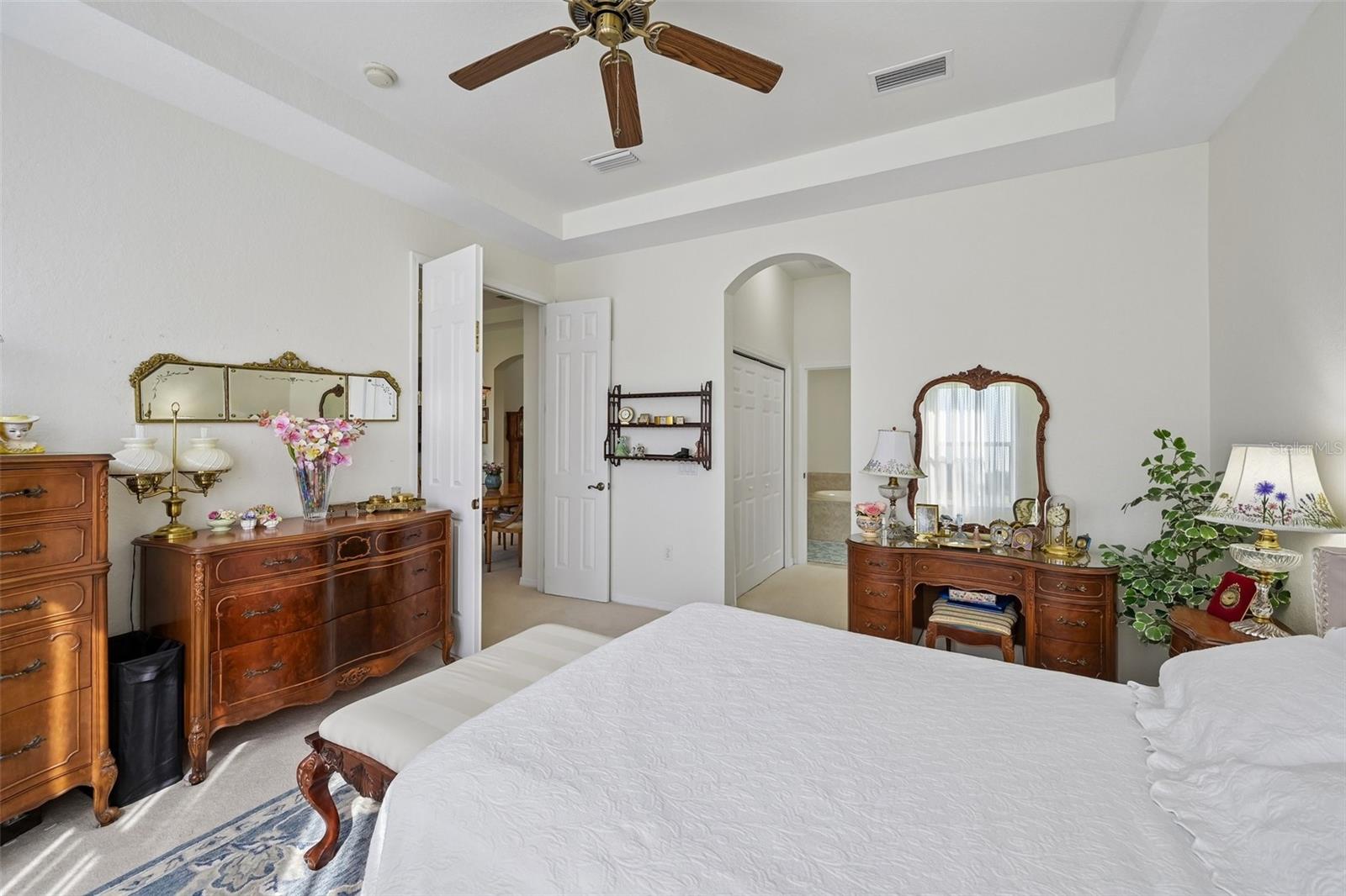 MAPLEWOOD CONDO - Residential