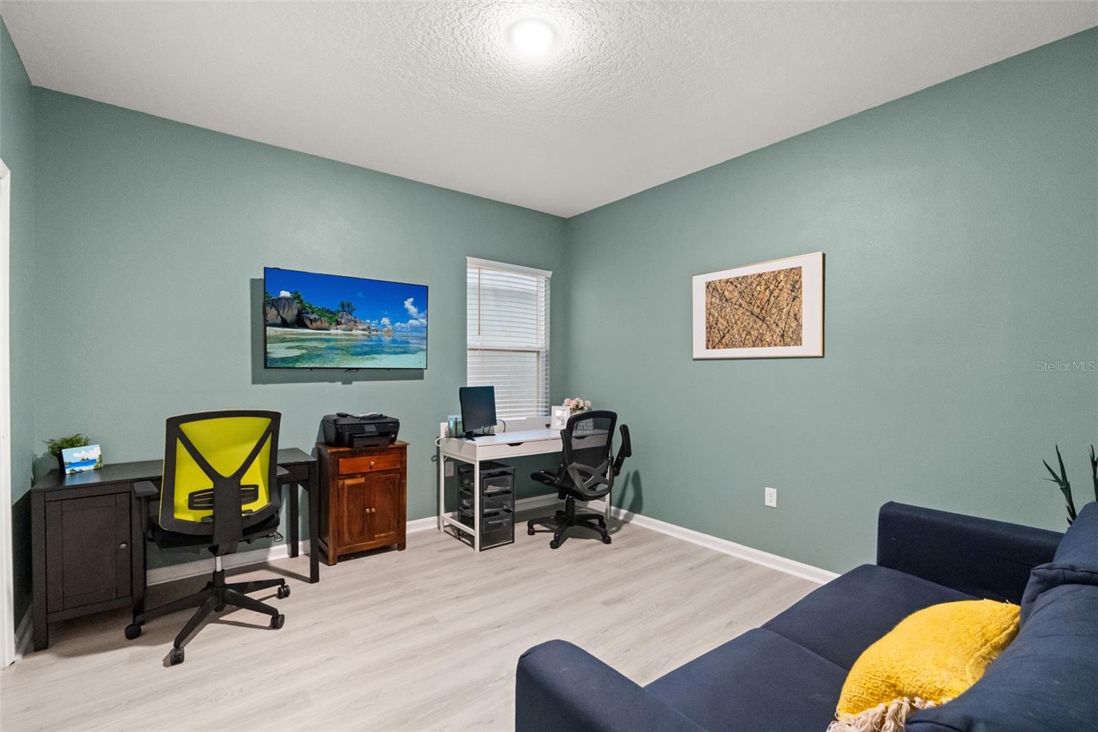 LAKESIDE AT HAMLIN - Residential