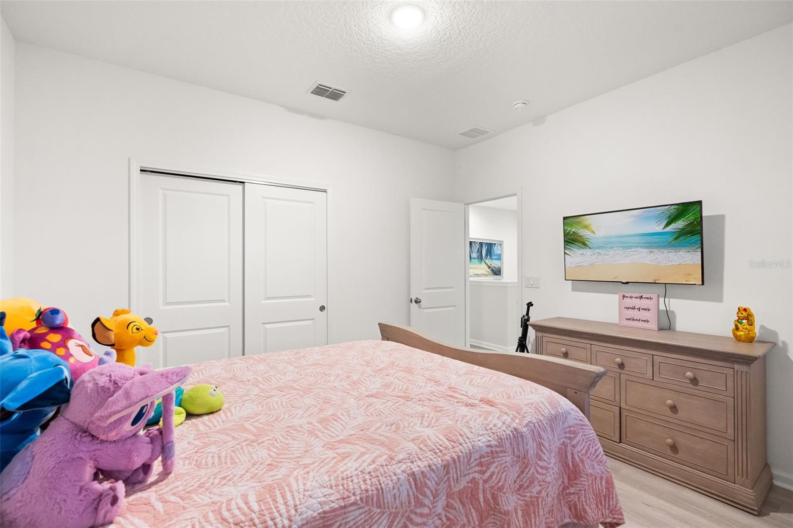 LAKESIDE AT HAMLIN - Residential