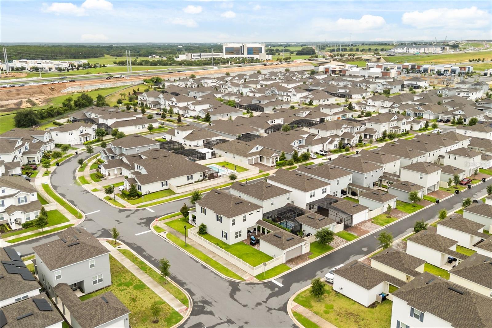 LAKESIDE AT HAMLIN - Residential