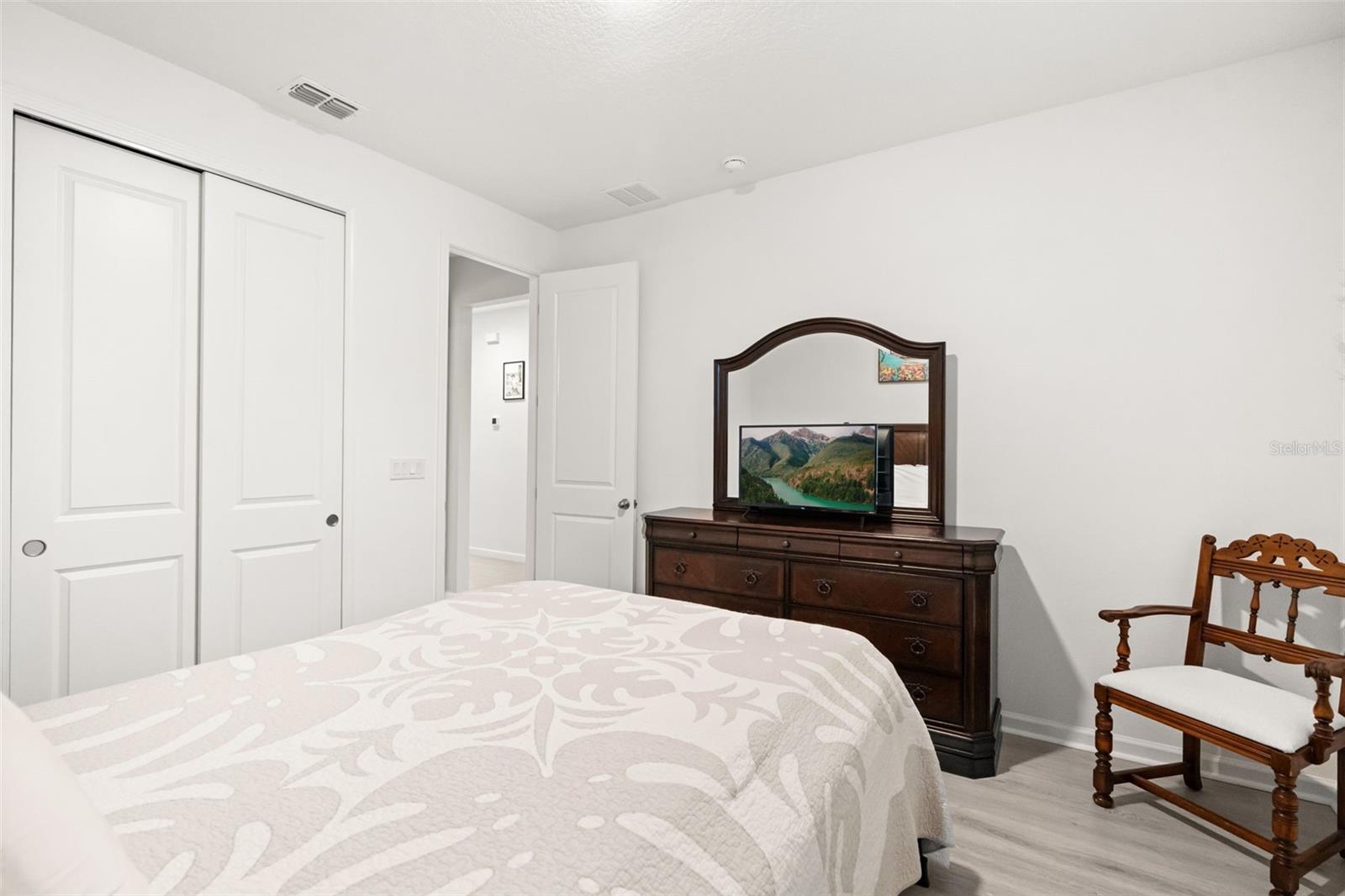 LAKESIDE AT HAMLIN - Residential