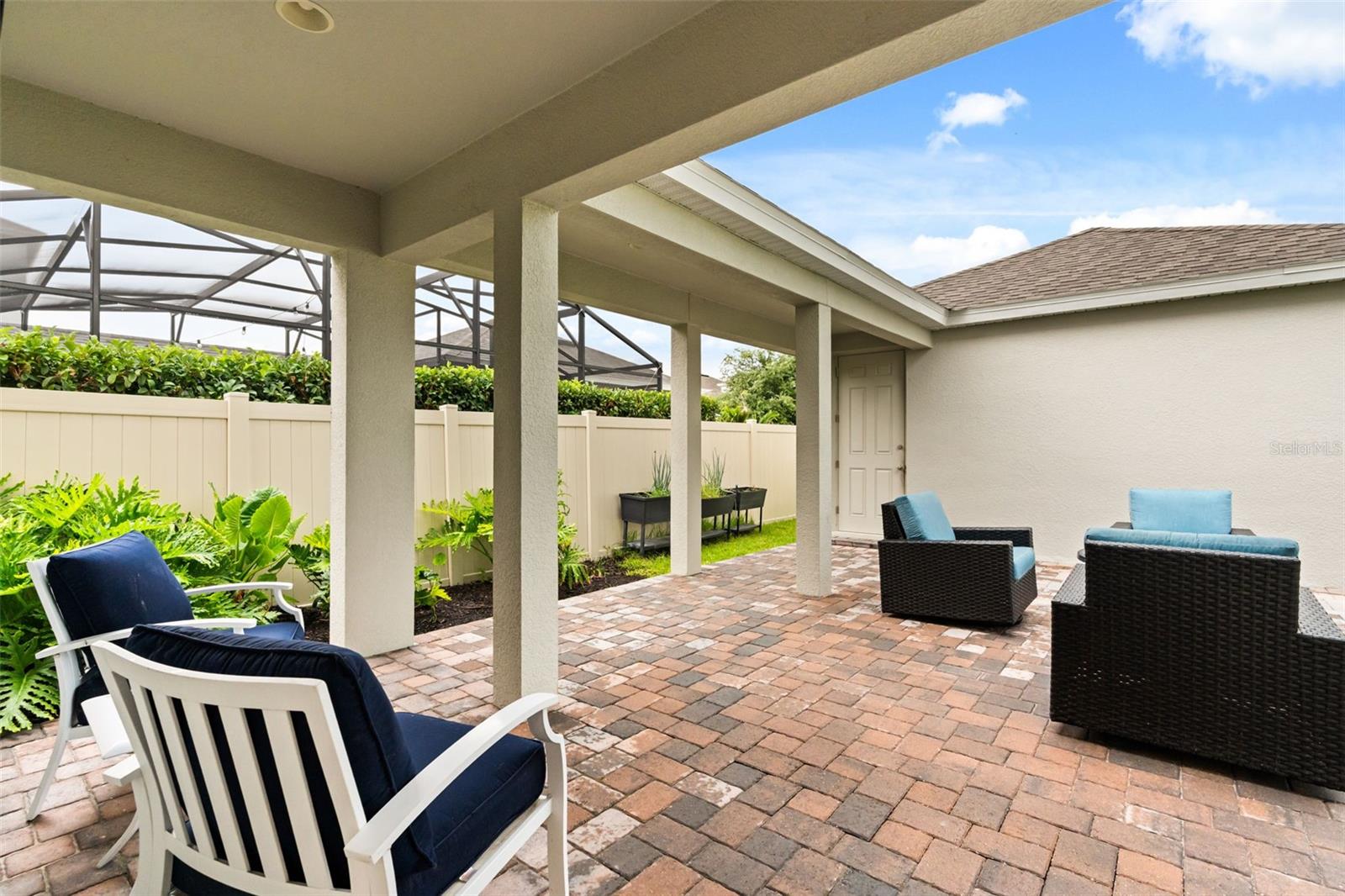 LAKESIDE AT HAMLIN - Residential