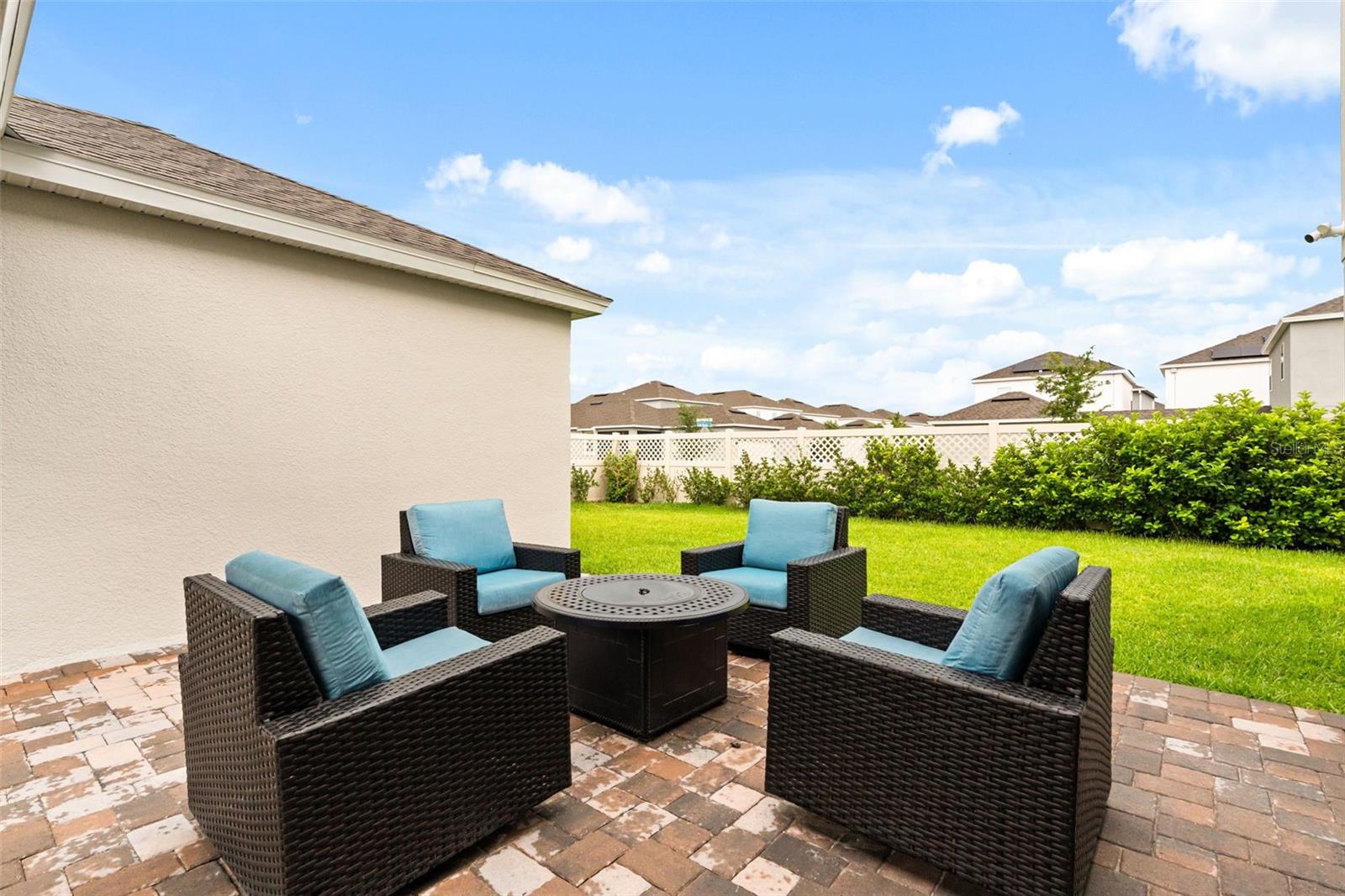 LAKESIDE AT HAMLIN - Residential
