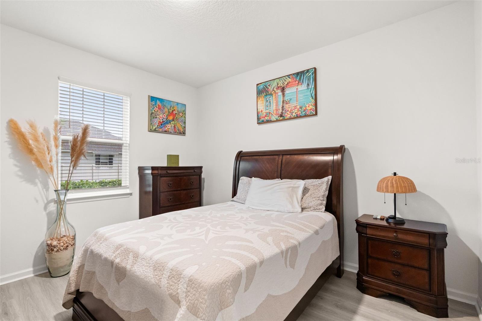 LAKESIDE AT HAMLIN - Residential