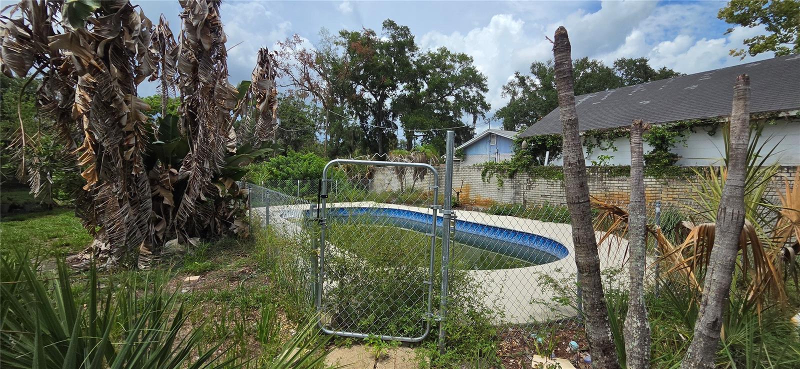 UNPLATTED - Residential