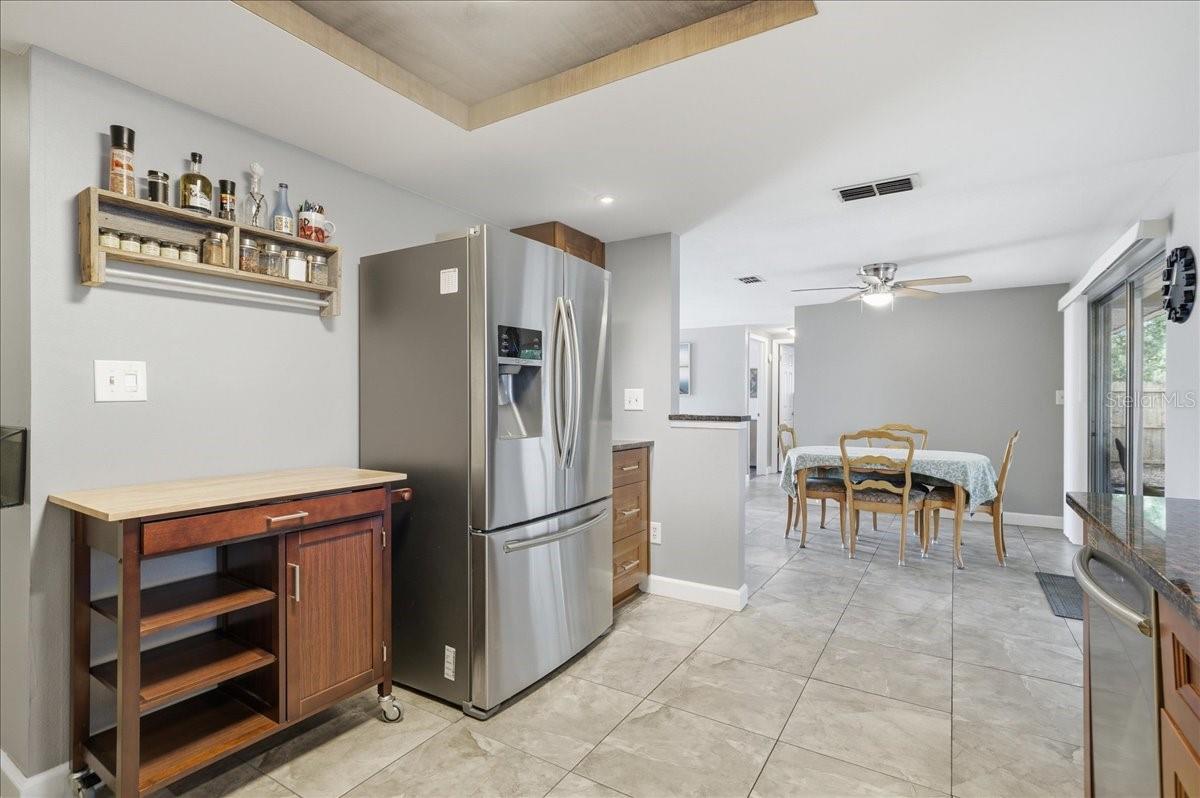 EMBASSY HILLS - Residential