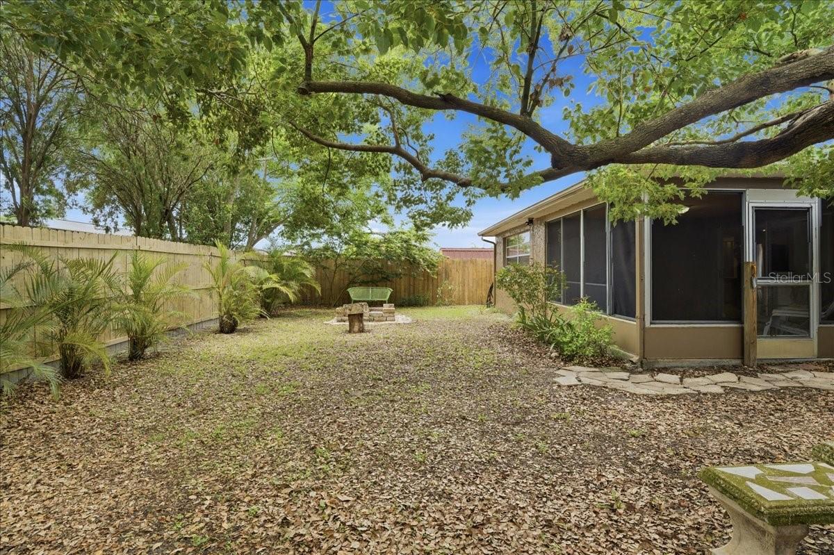 EMBASSY HILLS - Residential