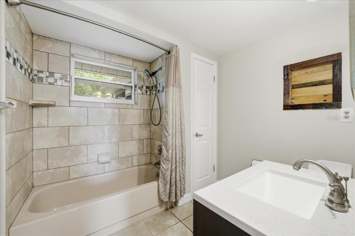 EMBASSY HILLS - Residential