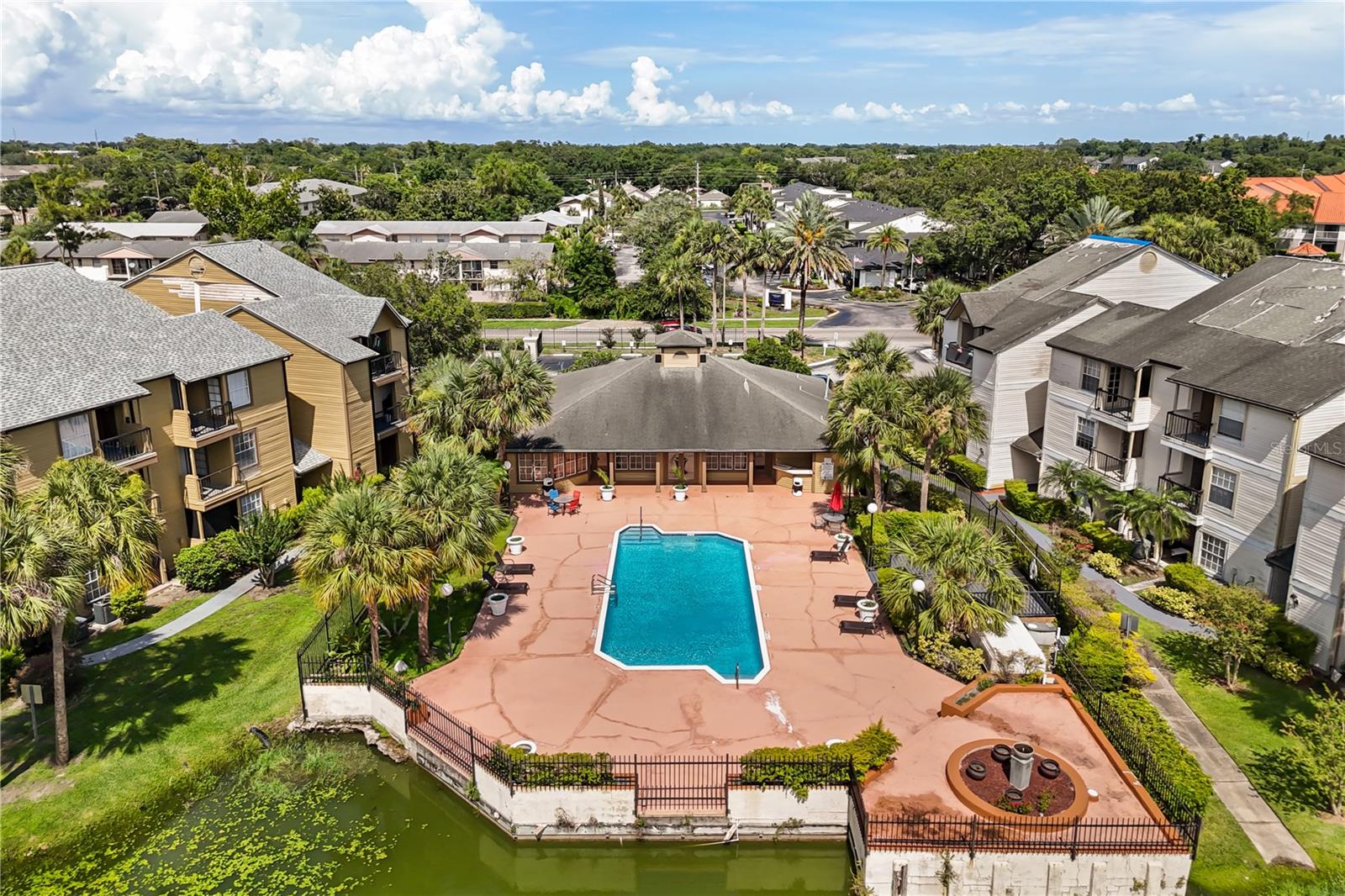 PLAZA/MILLENIUM - Residential Lease