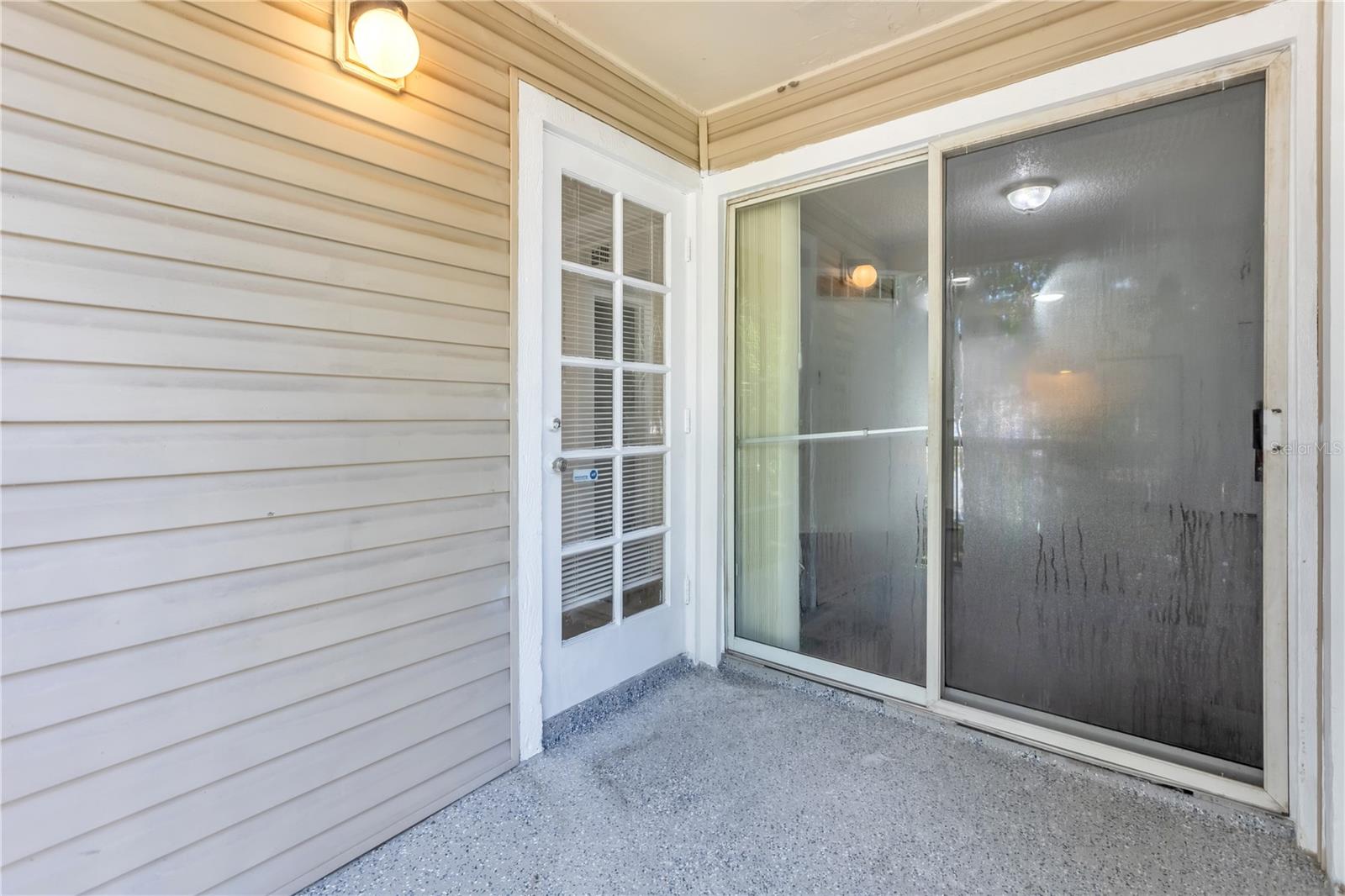 PLAZA/MILLENIUM - Residential Lease
