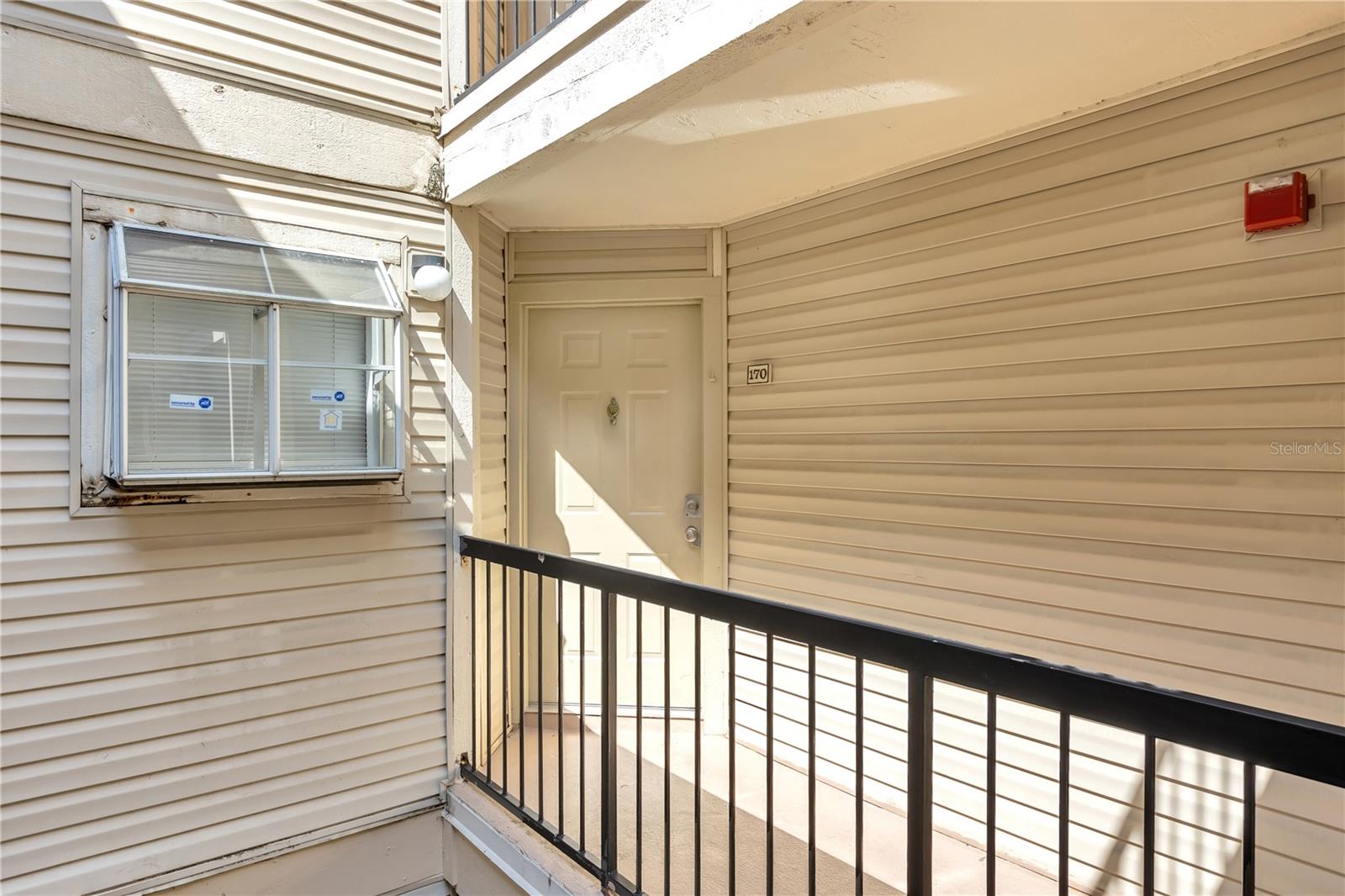 PLAZA/MILLENIUM - Residential Lease