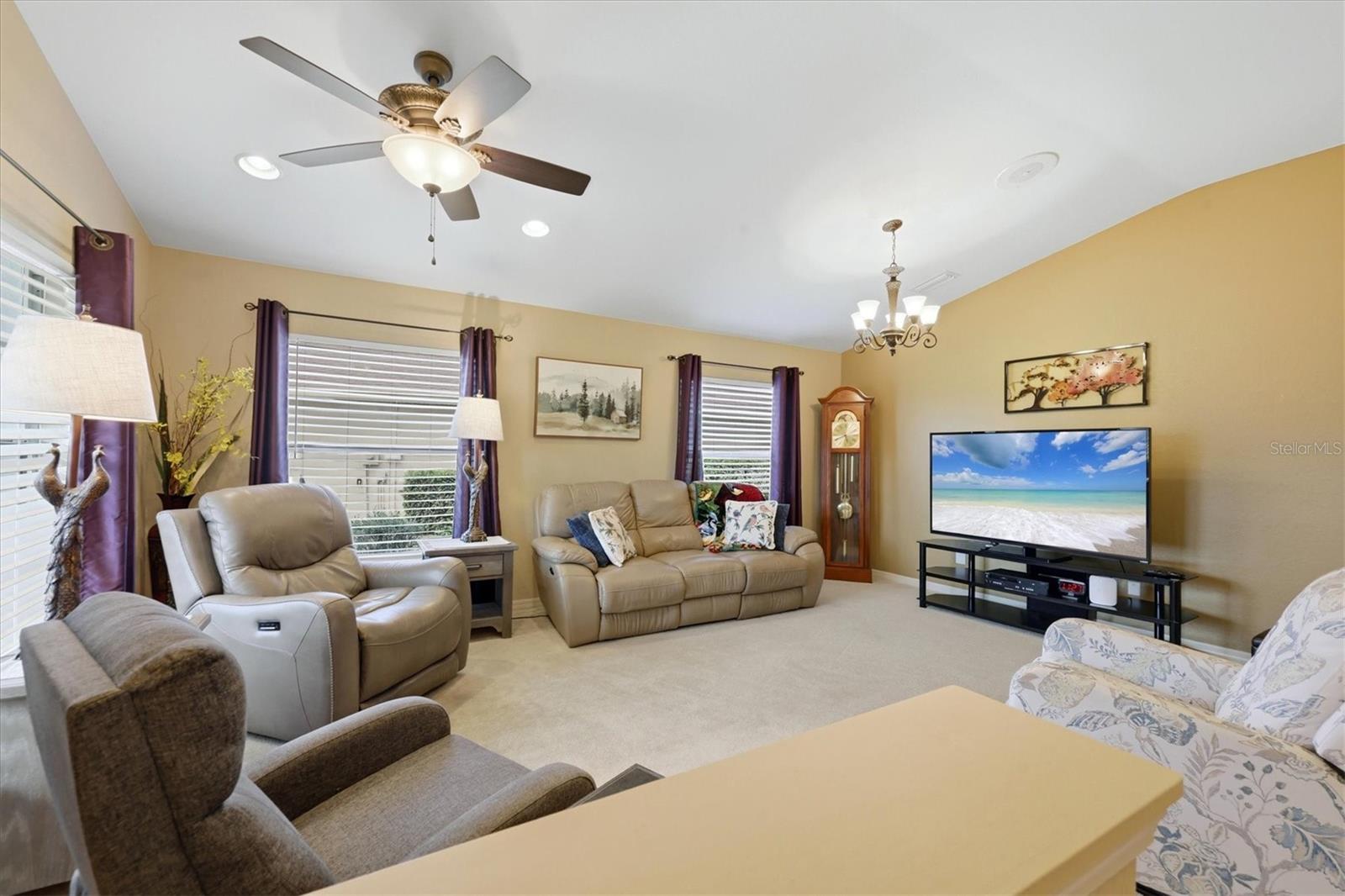 LAKESIDE PLANTATION - Residential