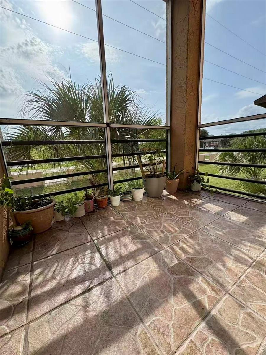 ALHAMBRA COURTS CONDO - Residential