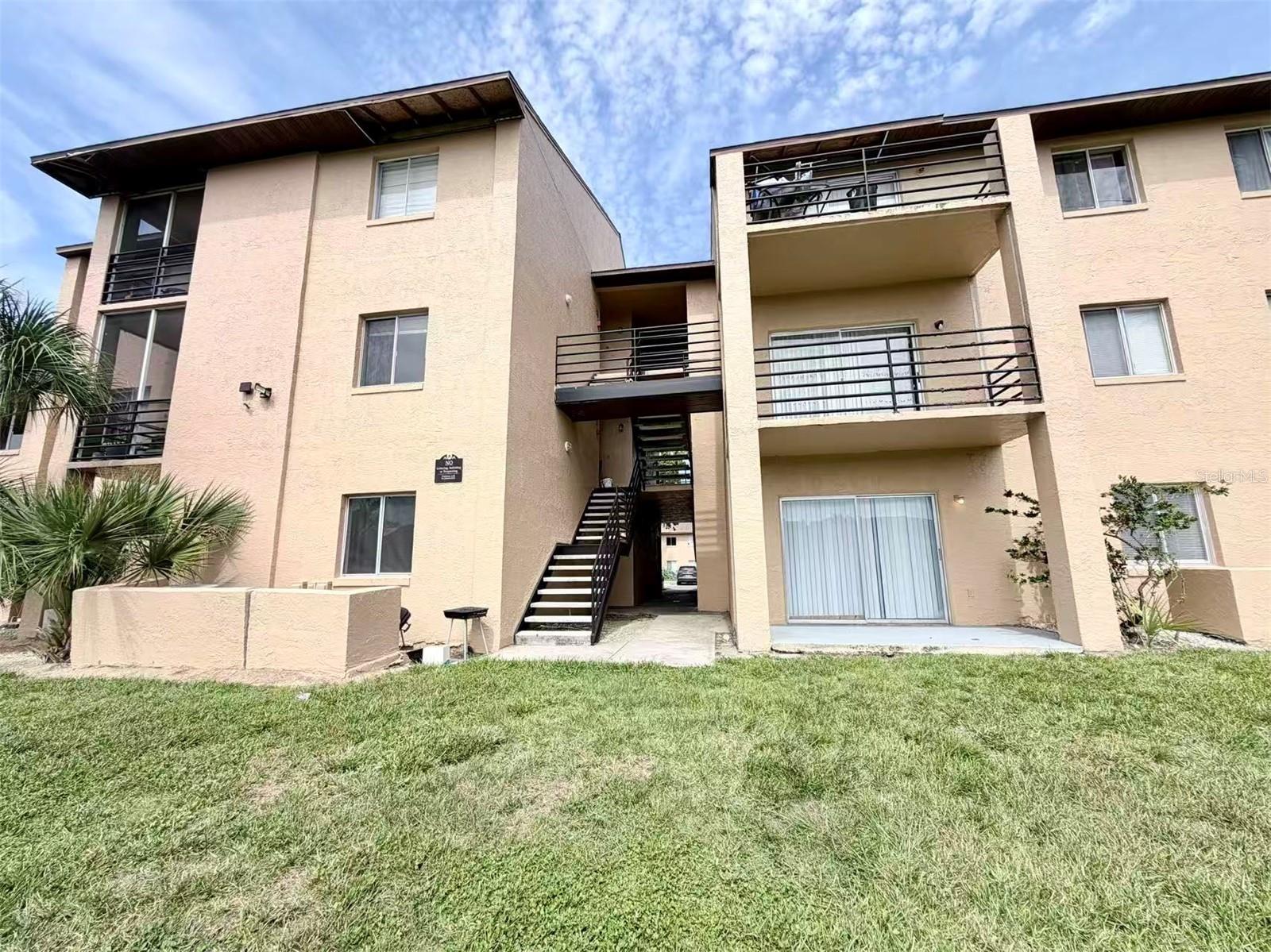 ALHAMBRA COURTS CONDO - Residential