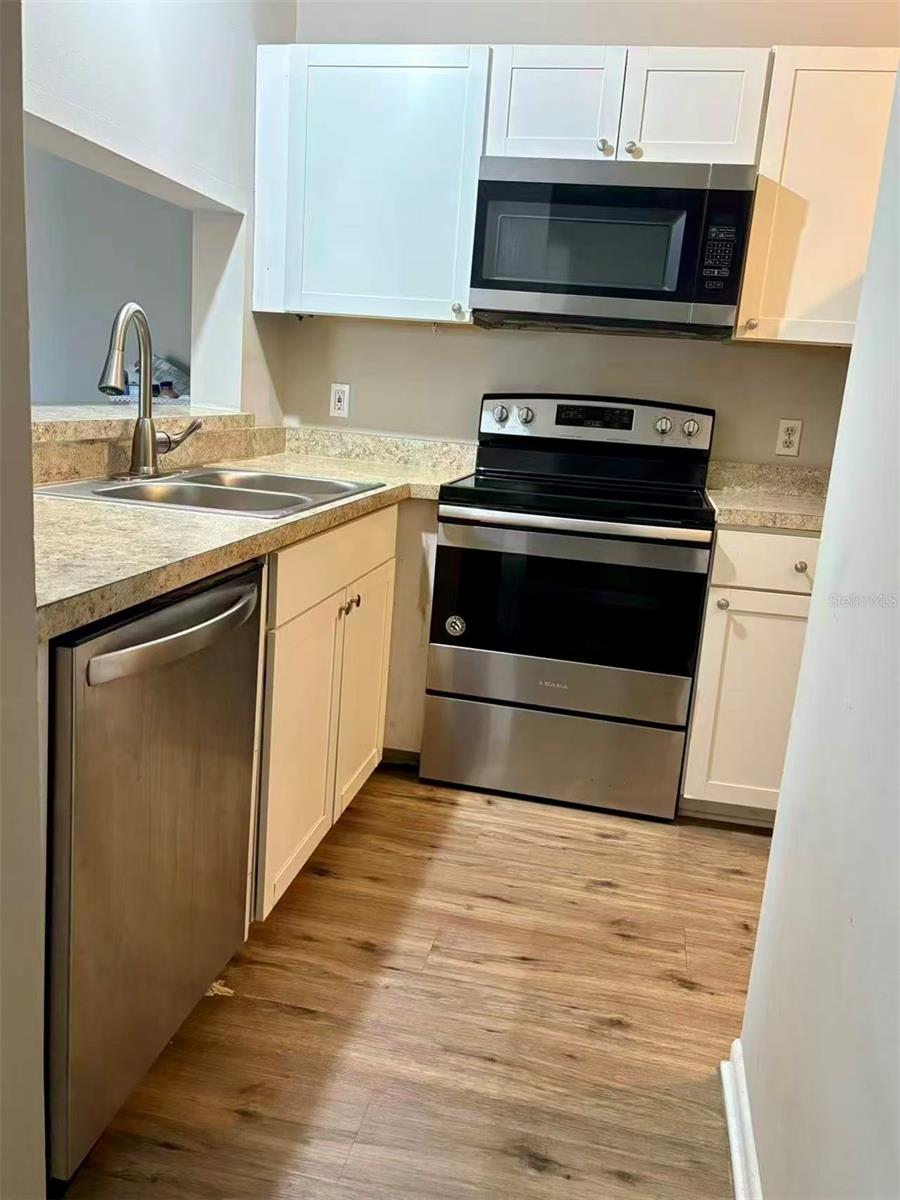 ALHAMBRA COURTS CONDO - Residential