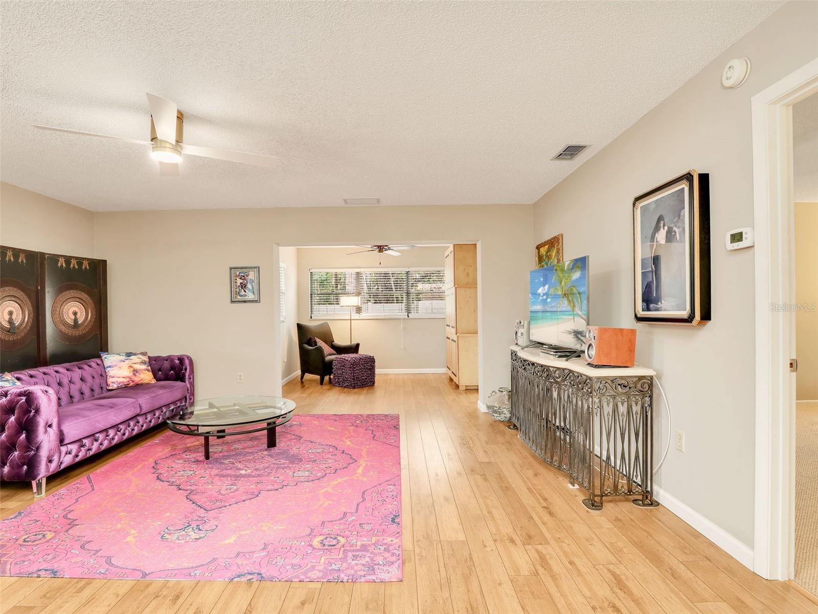 VILLAGE OAKS SEC D - Residential