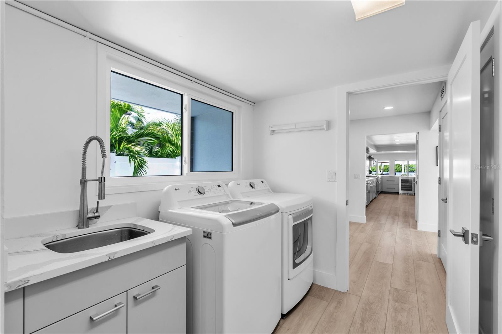 LIDO BEACH DIV B - Residential