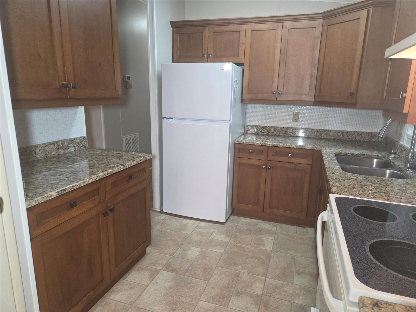 GOLD TREE CO-OP - Residential