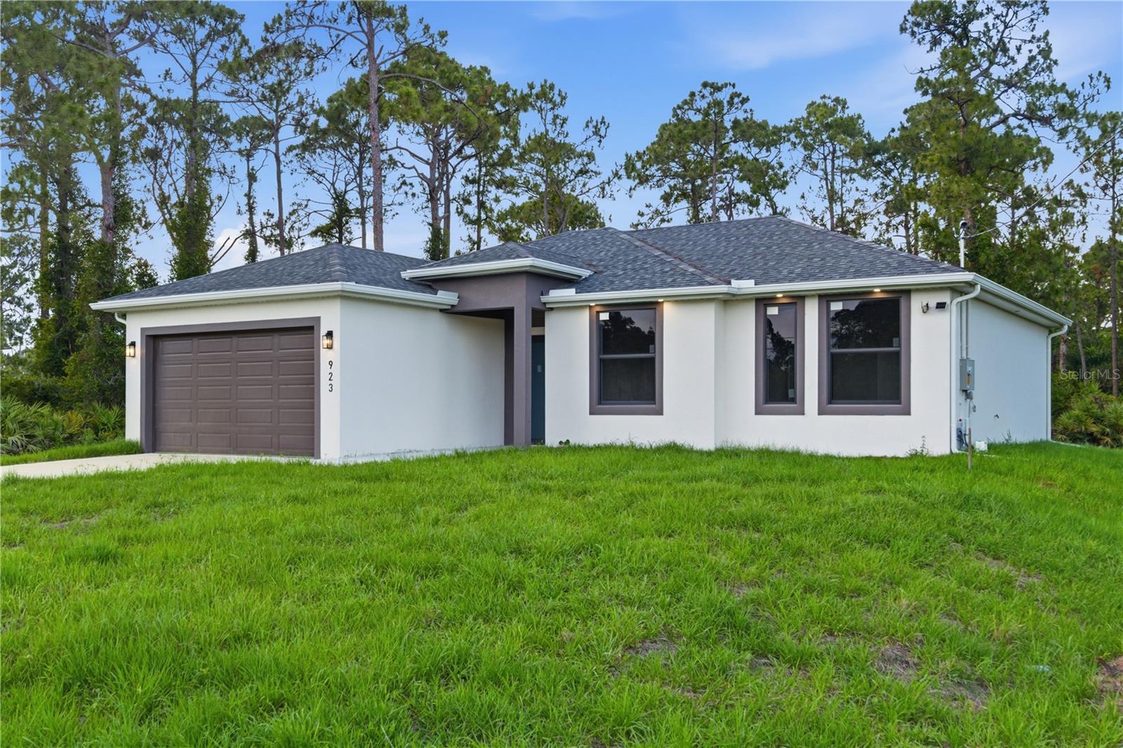 LEHIGH ACRES - Residential
