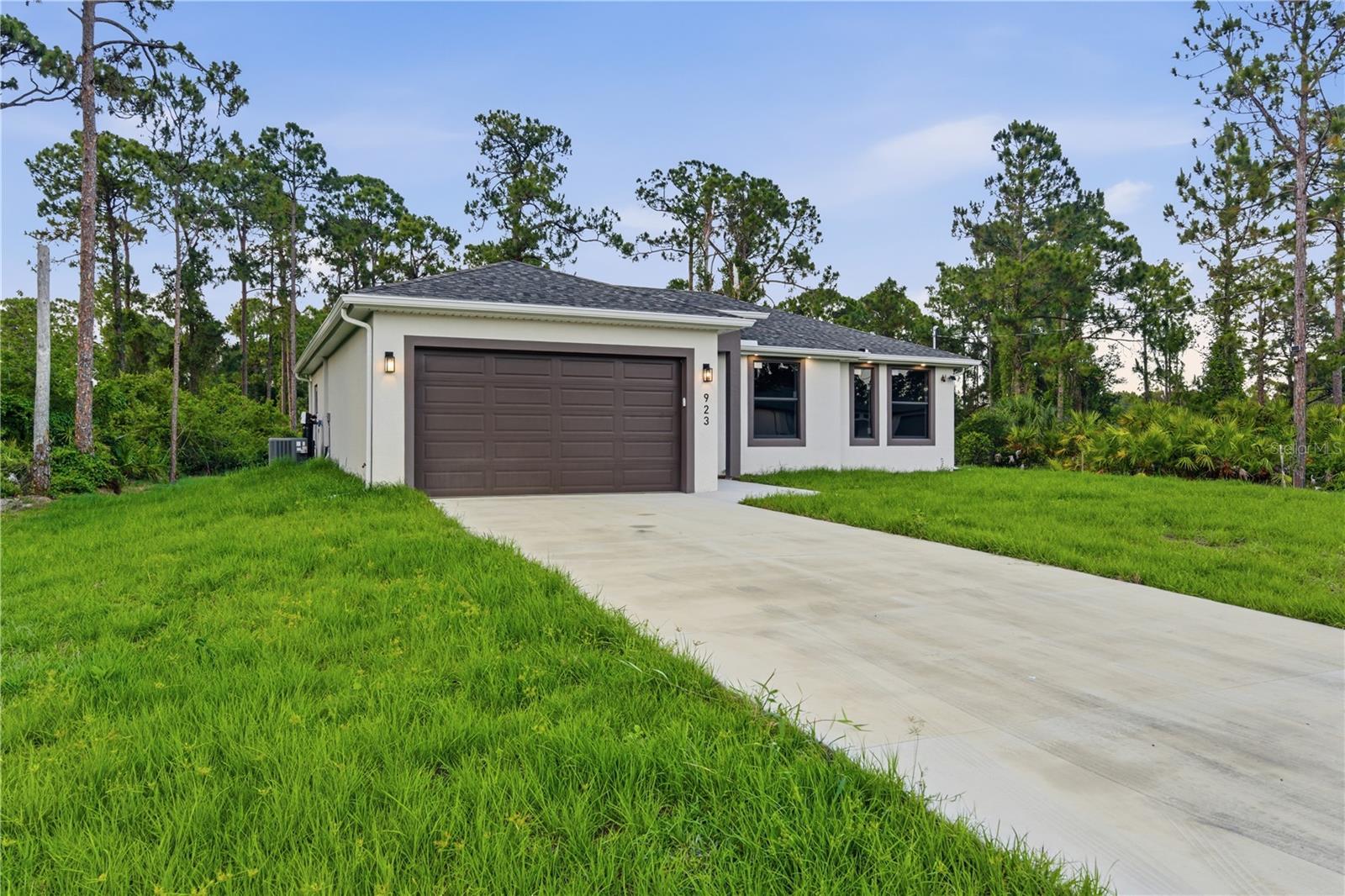 LEHIGH ACRES - Residential