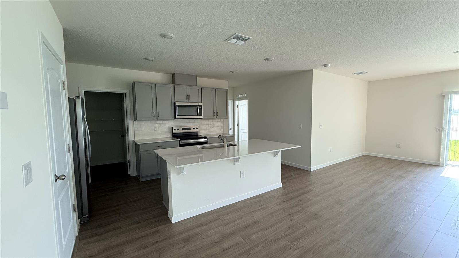 KINDRED PH 3B 3C & 3D - Residential Lease