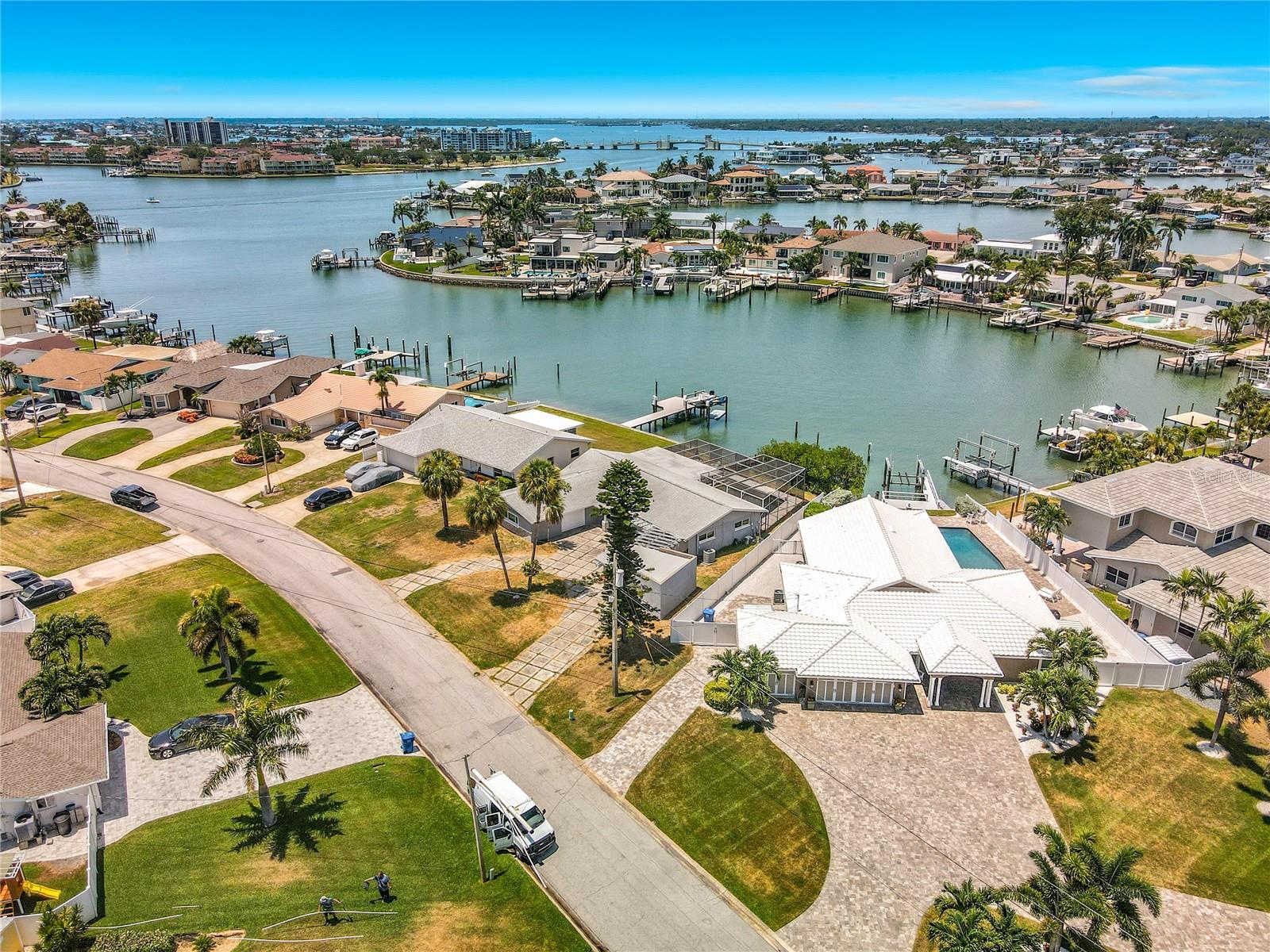 SOUTH CSWY ISLE YACHT CLUB 3RD ADD - Residential