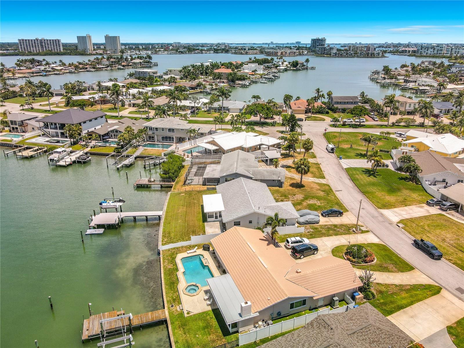SOUTH CSWY ISLE YACHT CLUB 3RD ADD - Residential