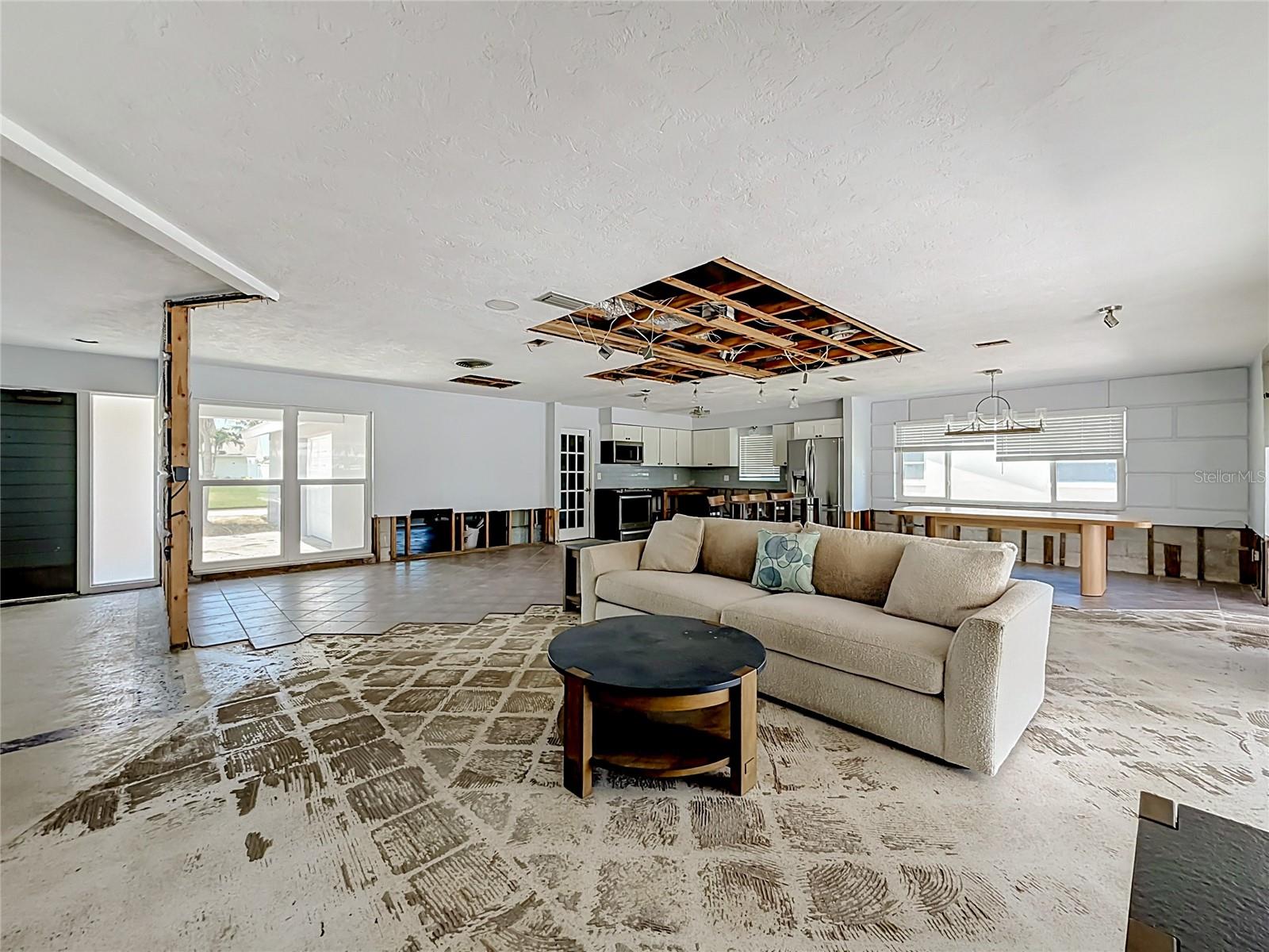 SOUTH CSWY ISLE YACHT CLUB 3RD ADD - Residential