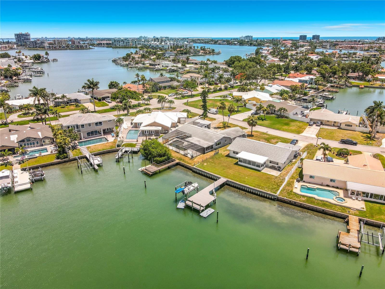 SOUTH CSWY ISLE YACHT CLUB 3RD ADD - Residential