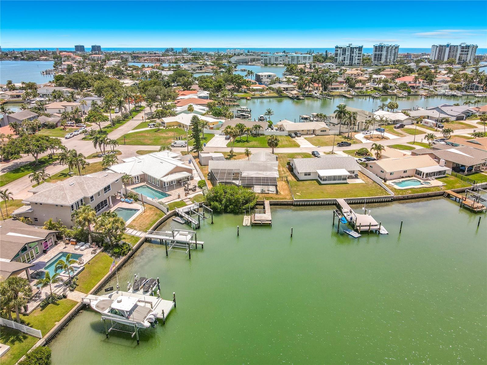 SOUTH CSWY ISLE YACHT CLUB 3RD ADD - Residential